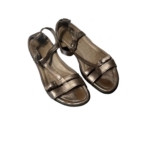 Ecco Pewter / Metallic Charcoal Gray T Strap Sandals Women's Size 38 7 7.5 Good - Picture 2 of 11